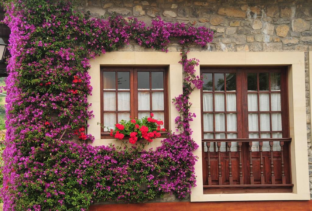 Casa Rural Llugaron I Miravalles 外观 照片