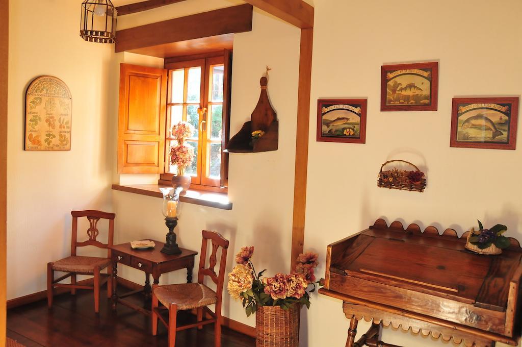 Casa Rural Llugaron I Miravalles 外观 照片